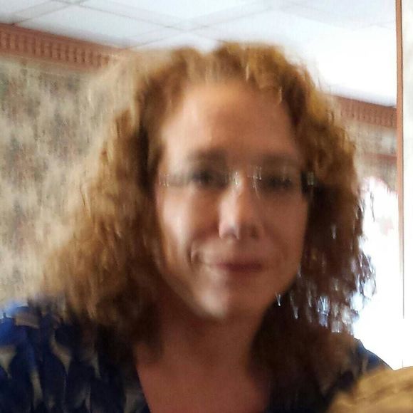 Meet your Posher, Dina - Picture 1 of 1